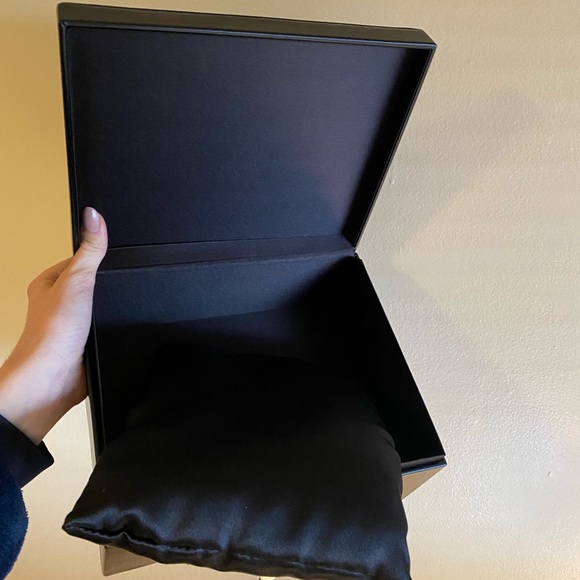 Dior Makeup Box - Picture 10 of 11